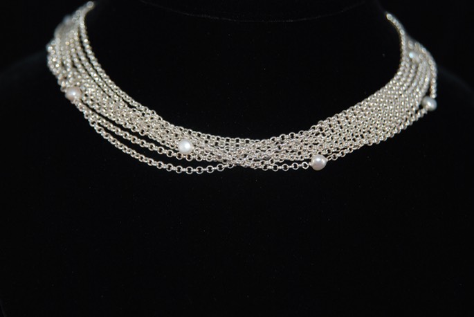 Multichain Pearl Necklace close up